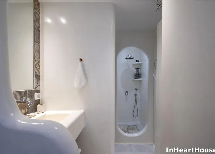 In Heart House - Naousa, Paros * Naousa