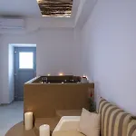 In Heart House - Naousa, Paros Дом отдыха *