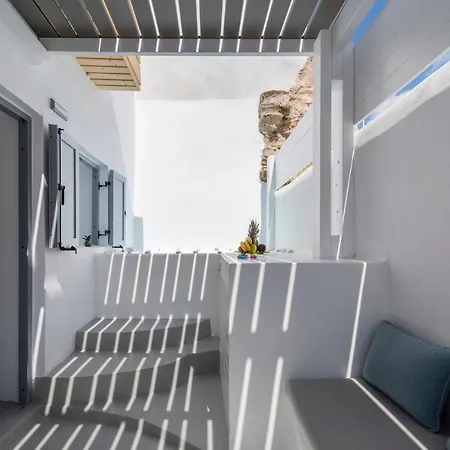 In Heart House - Naousa, Paros * Nausa