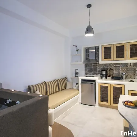 In Heart House - Naousa, Paros *