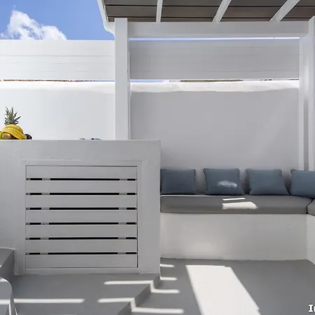 In Heart House - Naousa, Paros *