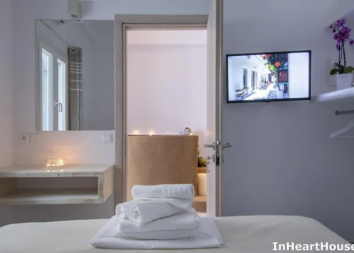 Holiday home In Heart House - Naousa, Paros *