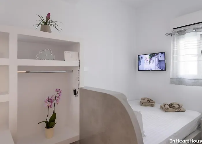 In Heart House - Naousa, Paros Naousa (Paros)